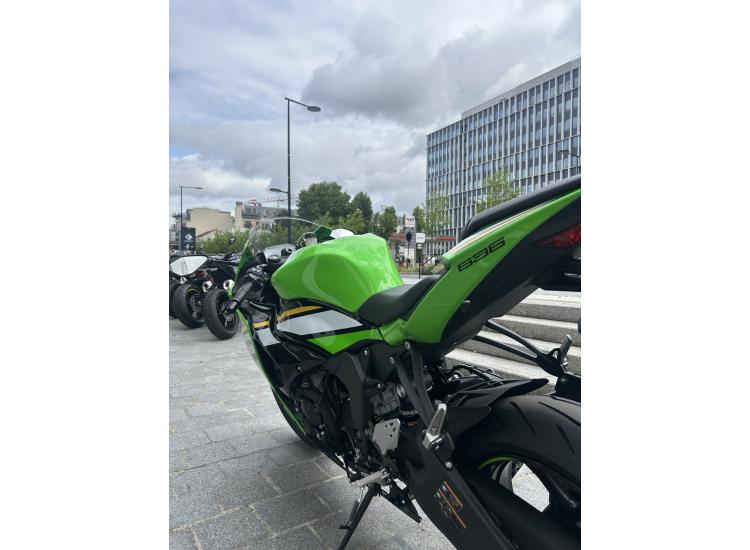 KAWASAKI ZX-6R 636