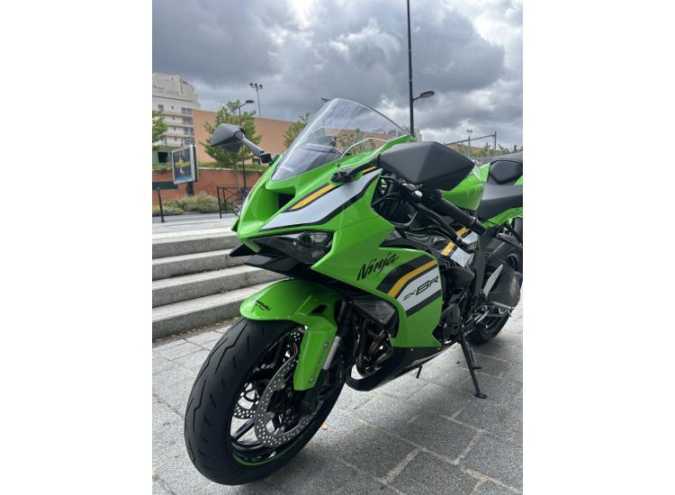 KAWASAKI ZX-6R 636