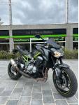 Kawasaki Z 900 CM3 - VERSION A2 - 33 804 kms - 5 499 EUROS - POT AKRAPOVIC
