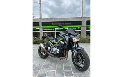 KAWASAKI Z 900