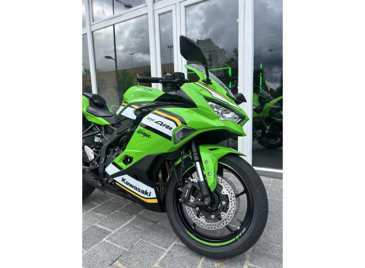 KAWASAKI ZX 400