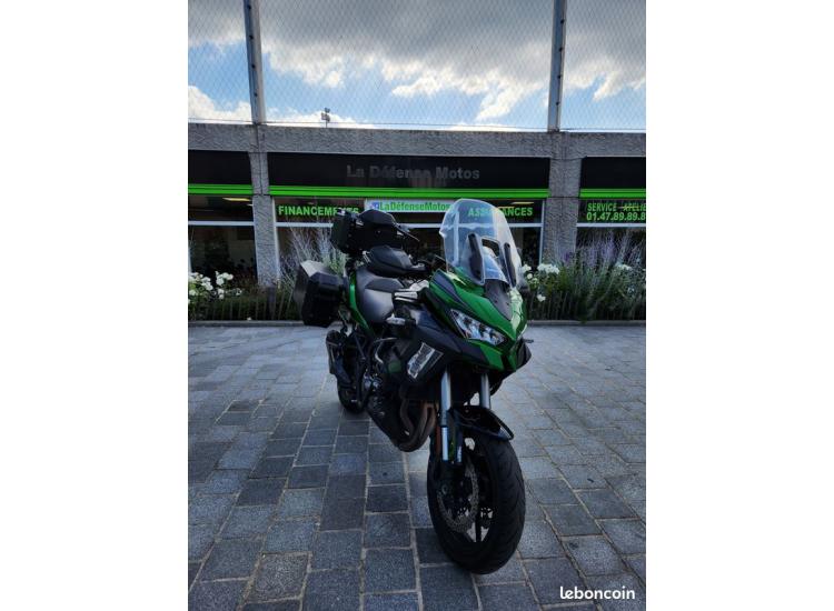 Versys 1000 SE - full accessoires - échappement AKRAPOVIC - 2023 - 13 990 euros